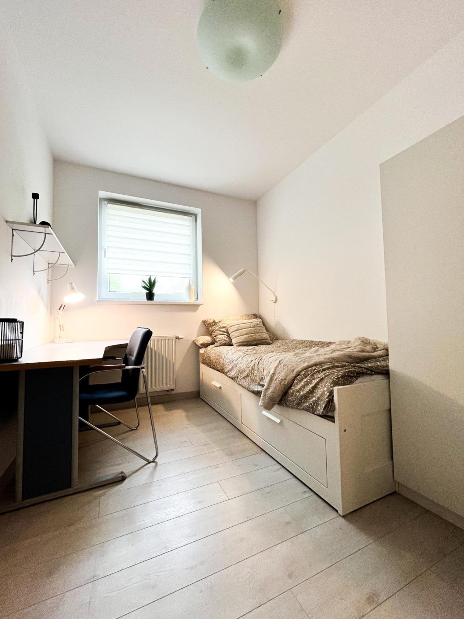 Walk To Park, Modern 2Bd Kitchen! Balcony, Parking Apartment Wroclaw Luaran gambar