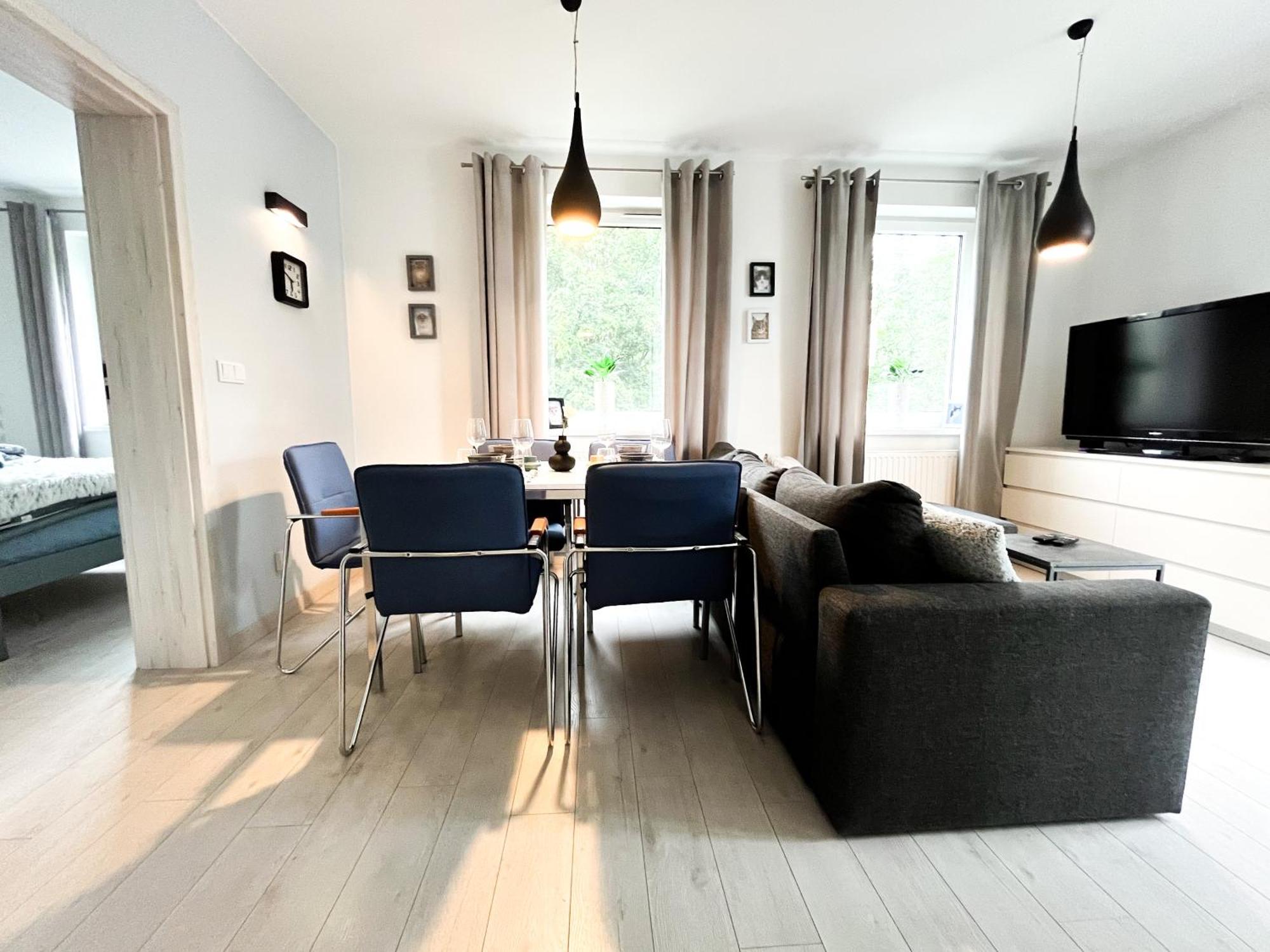 Walk To Park, Modern 2Bd Kitchen! Balcony, Parking Apartment Wroclaw Luaran gambar
